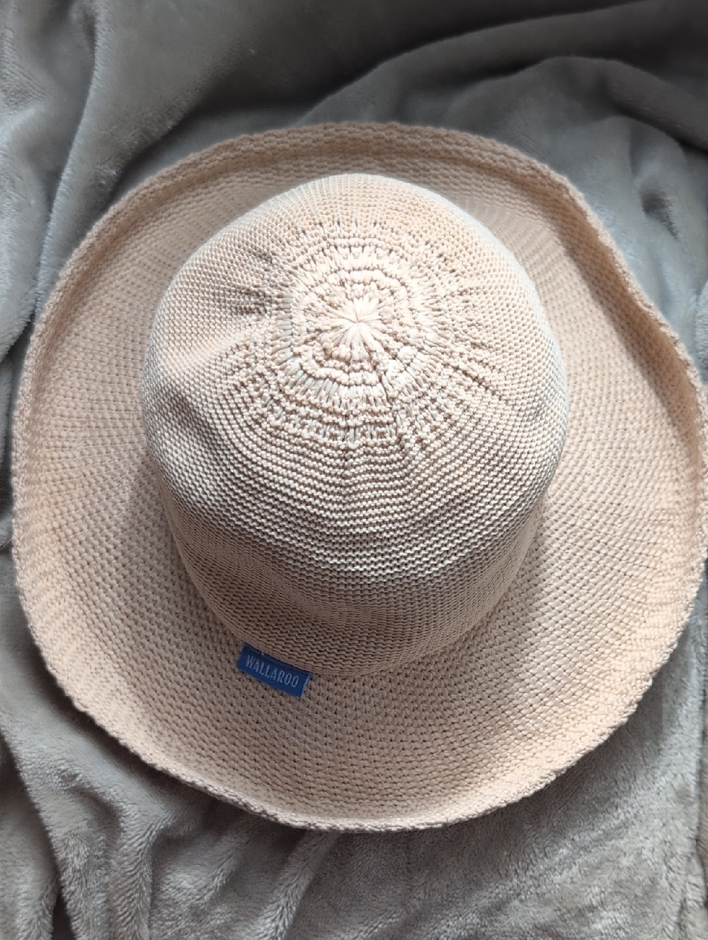 Wallaroo Hat Company Petite Victoia Beige Straw Sun Hat